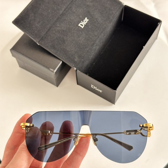 Dior SUNGLASSES
