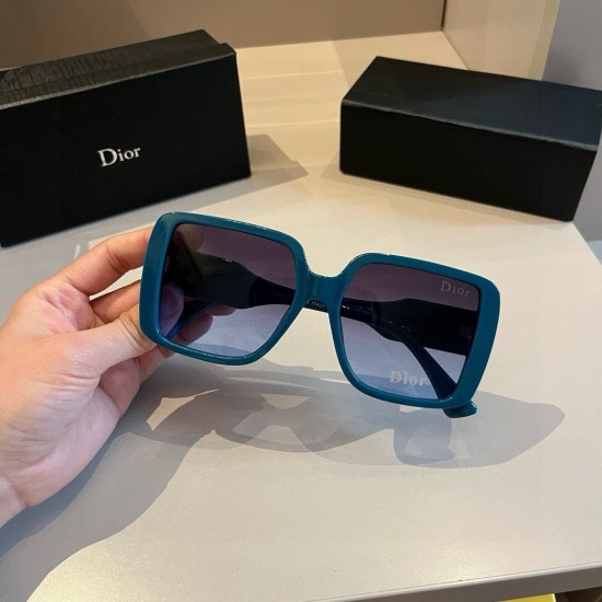Dior SUNGLASSES