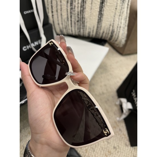 CHANEL SUNGLASSES