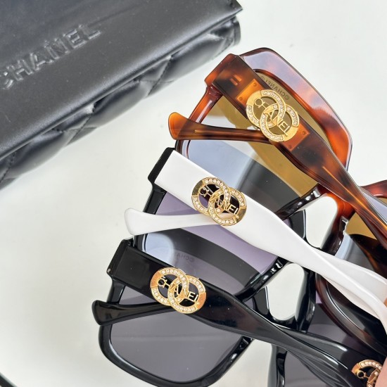 CHANEL SUNGLASSES