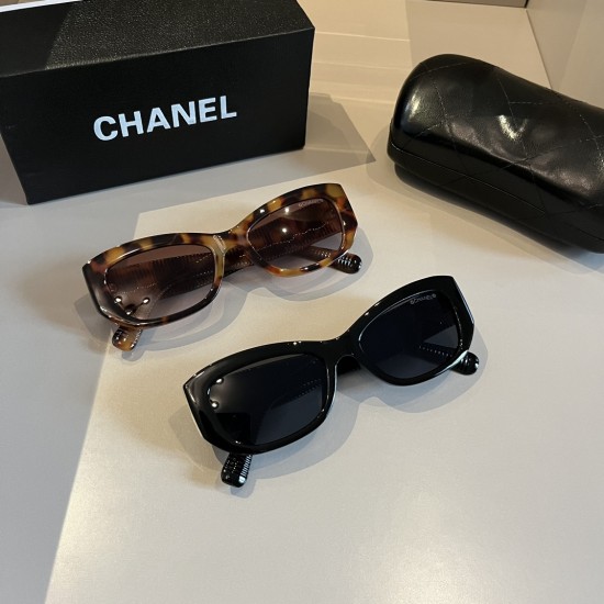 CHANEL SUNGLASSES