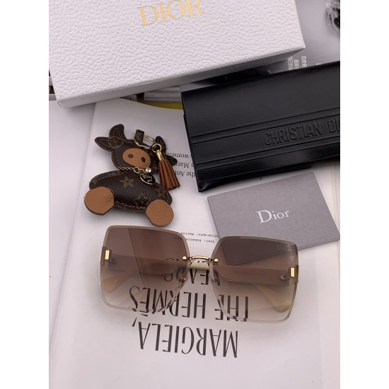 Dior SUNGLASSES