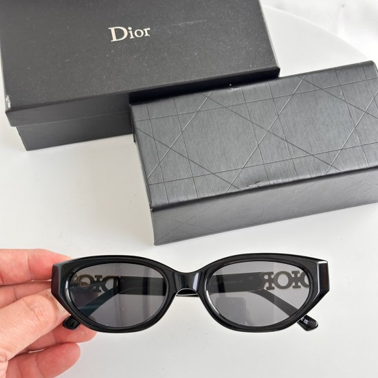 Dior SUNGLASSES