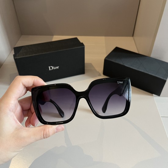Dior SUNGLASSES