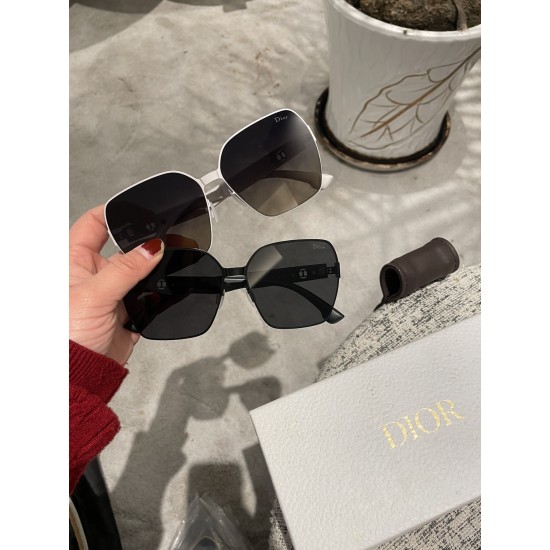 Dior SUNGLASSES