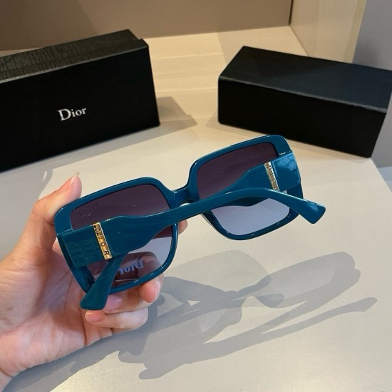 Dior SUNGLASSES