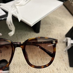 CHANEL SUNGLASSES