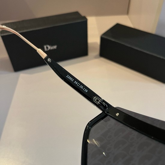 Dior SUNGLASSES