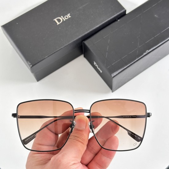Dior SUNGLASSES