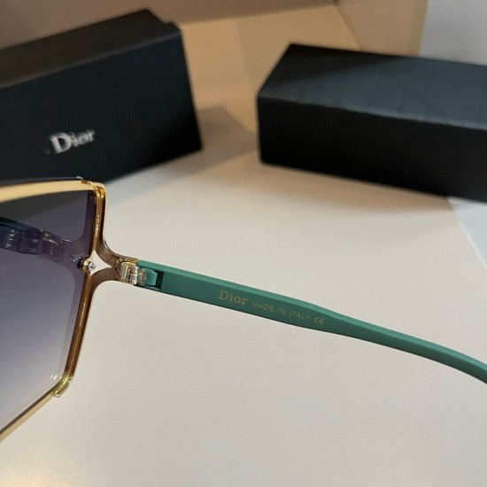Dior SUNGLASSES