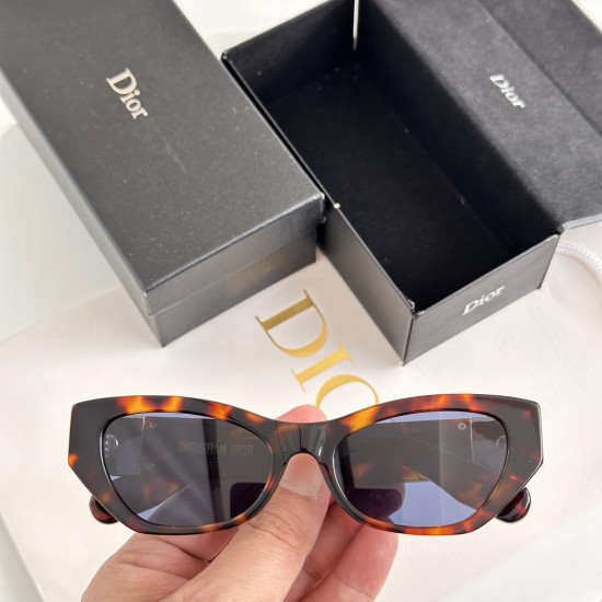 Dior SUNGLASSES