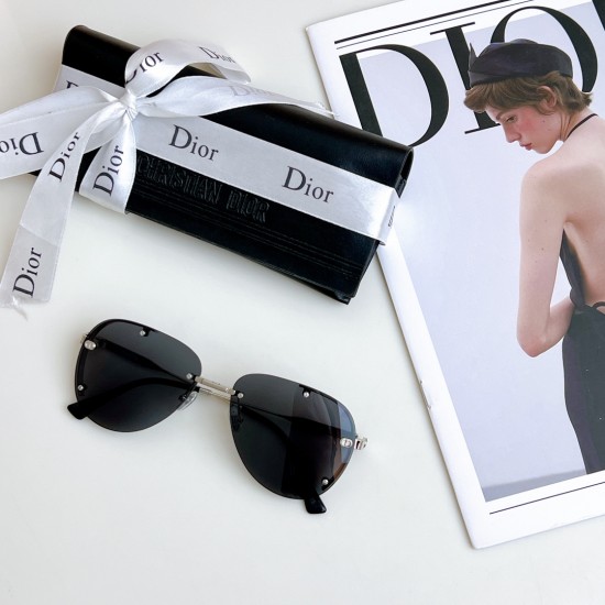 Dior SUNGLASSES