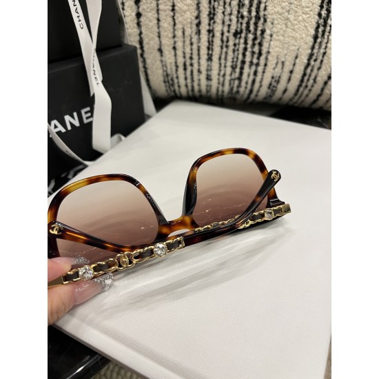 CHANEL SUNGLASSES