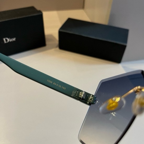 Dior SUNGLASSES