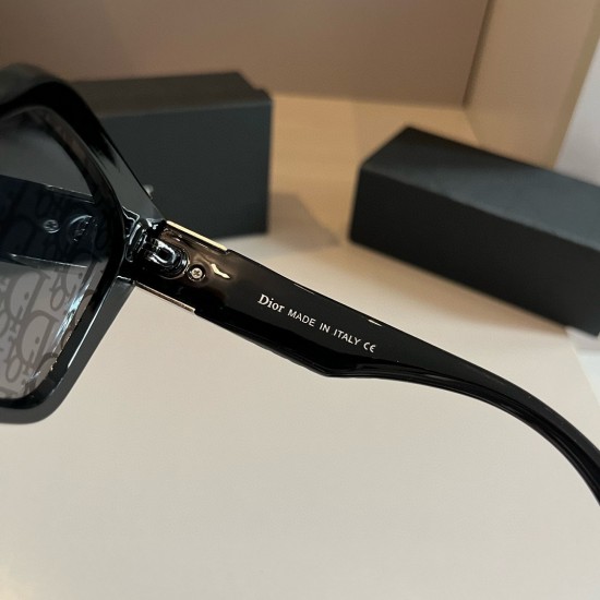 Dior SUNGLASSES