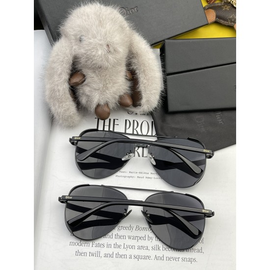 Dior SUNGLASSES