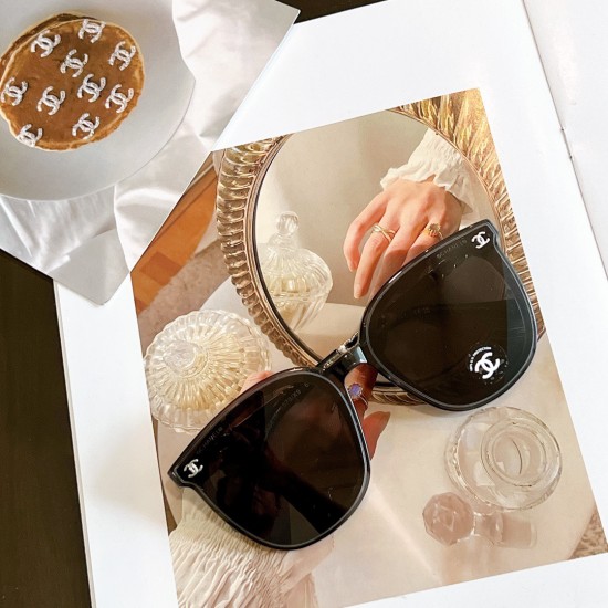 CHANEL SUNGLASSES