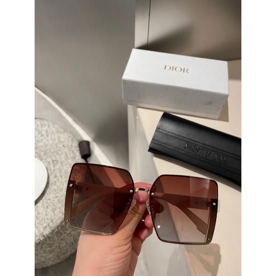Dior SUNGLASSES