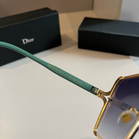 Dior SUNGLASSES