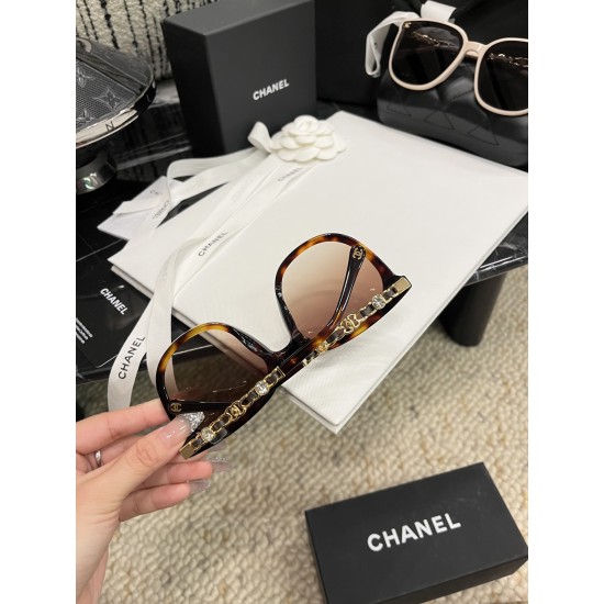 CHANEL SUNGLASSES