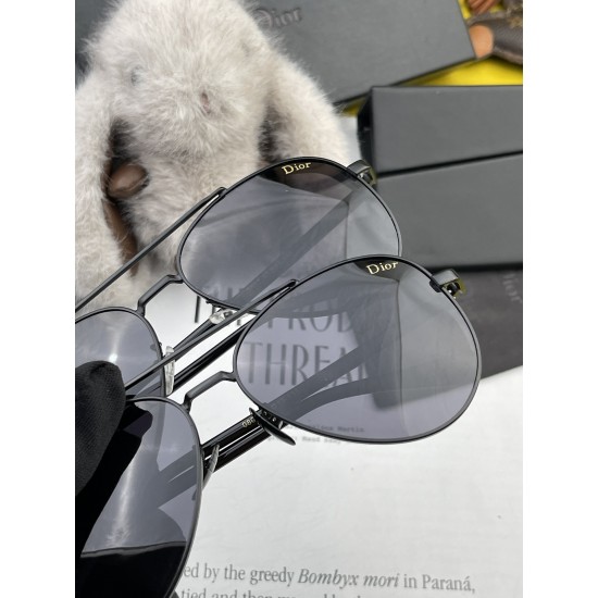 Dior SUNGLASSES