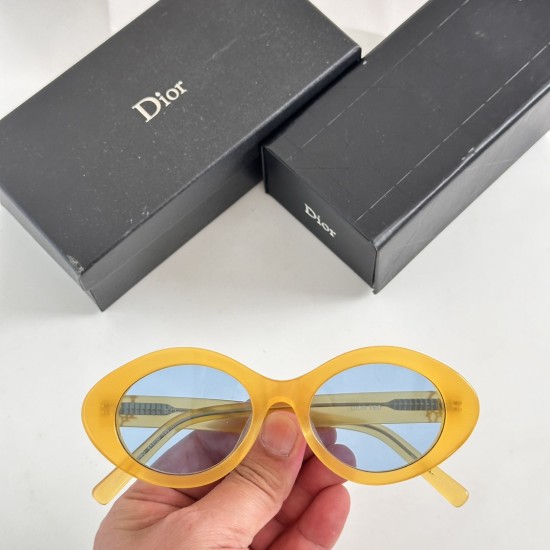 Dior SUNGLASSES