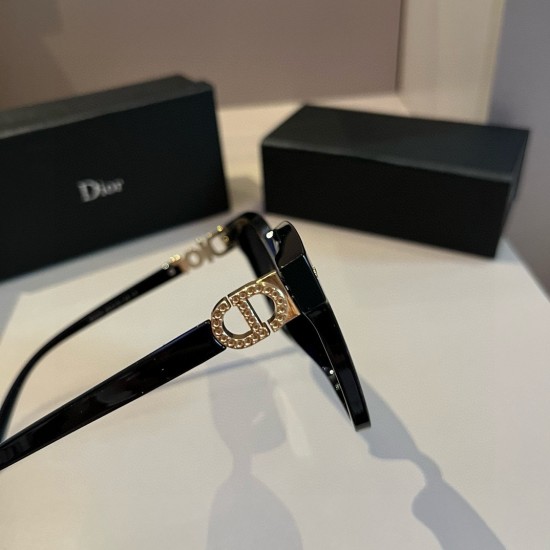 Dior SUNGLASSES