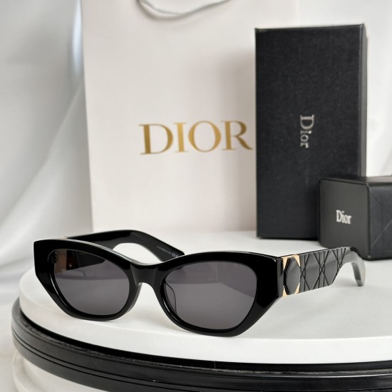 Dior SUNGLASSES