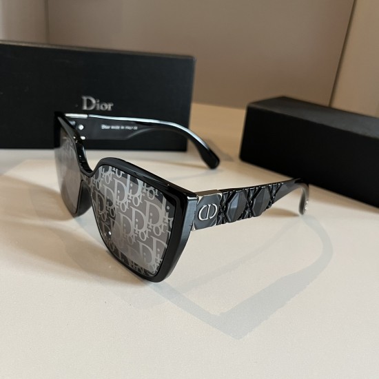 Dior SUNGLASSES
