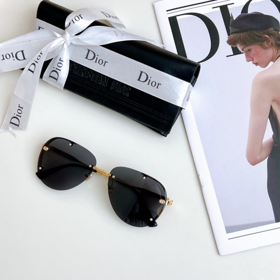 Dior SUNGLASSES