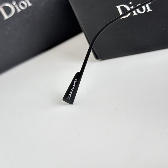 Dior SUNGLASSES