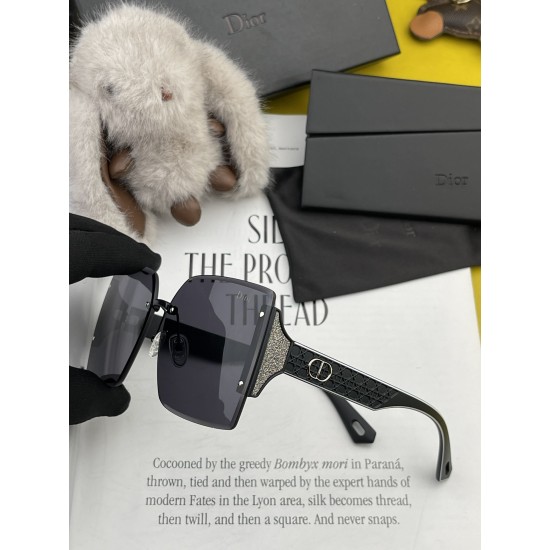 Dior SUNGLASSES