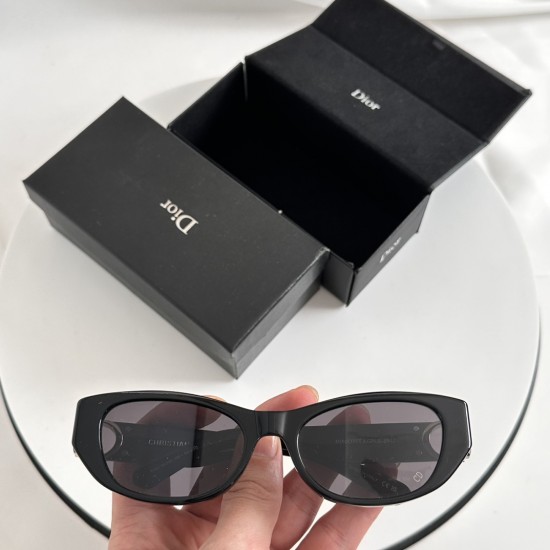 Dior SUNGLASSES