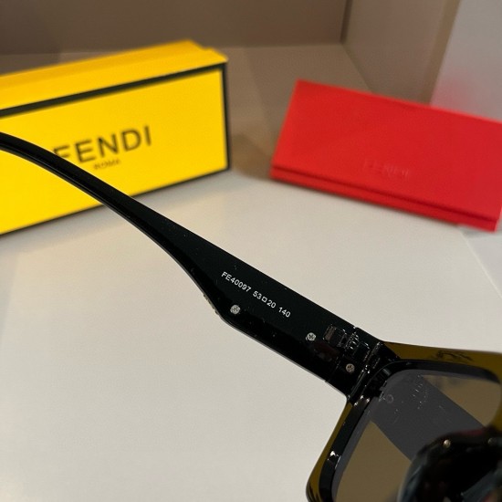 FENDI SUNGLASSES