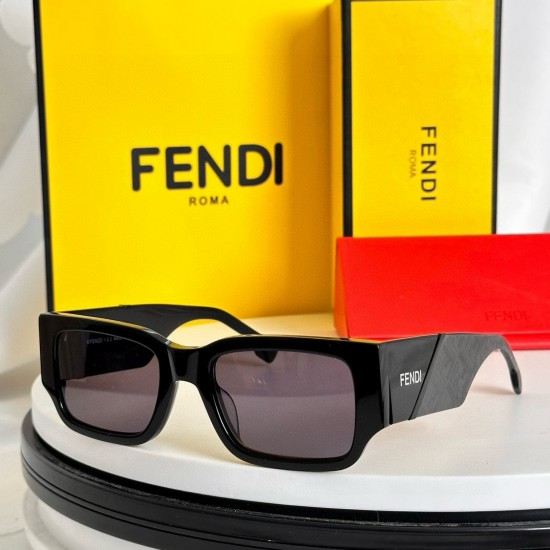 FENDI SUNGLASSES
