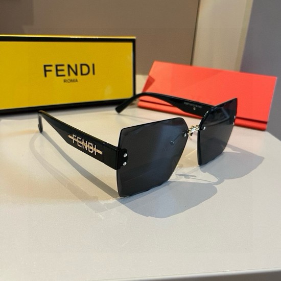 FENDI SUNGLASSES