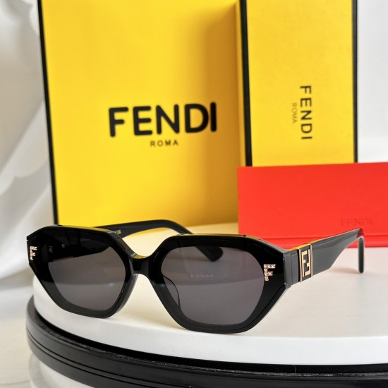 FENDI SUNGLASSES