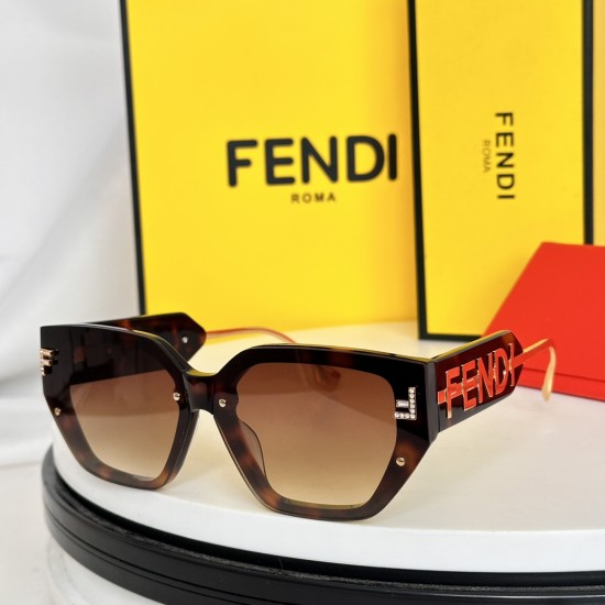 FENDI SUNGLASSES