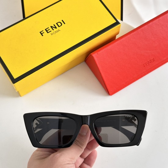 FENDI SUNGLASSES