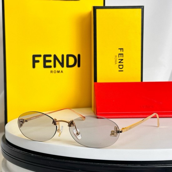 FENDI SUNGLASSES