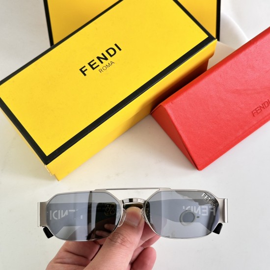 FENDI SUNGLASSES