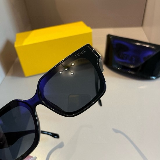 FENDI SUNGLASSES