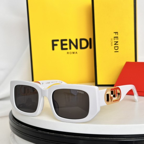 FENDI SUNGLASSES