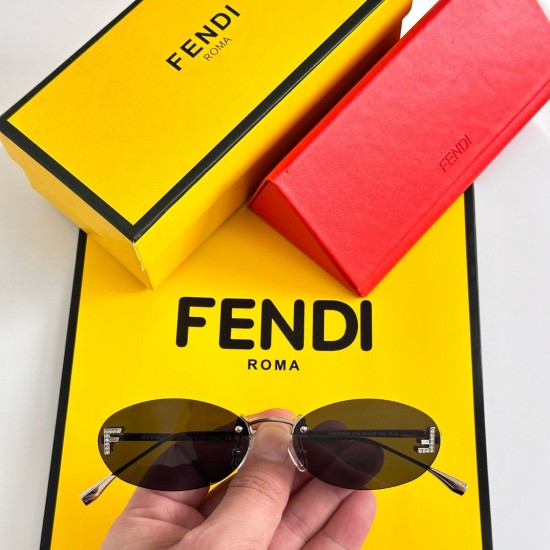 FENDI SUNGLASSES