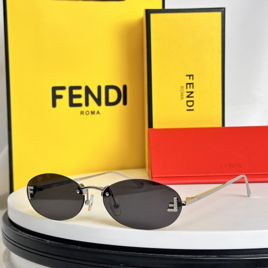 FENDI SUNGLASSES