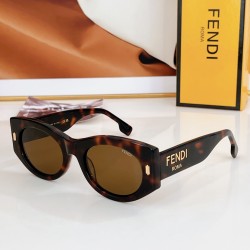 FENDI SUNGLASSES