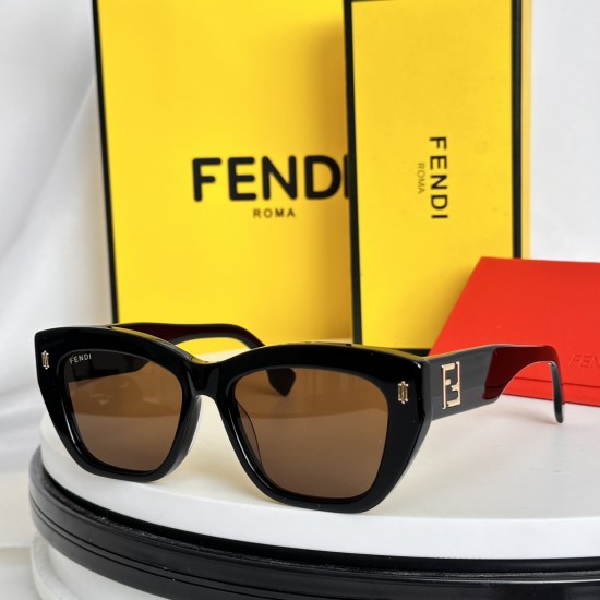 FENDI SUNGLASSES