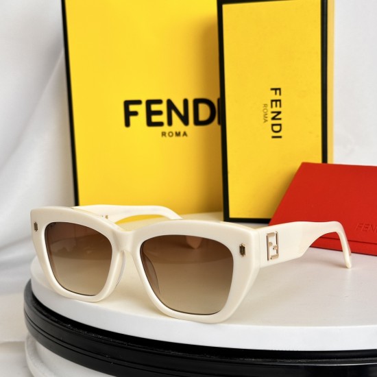 FENDI SUNGLASSES