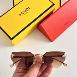 FENDI SUNGLASSES