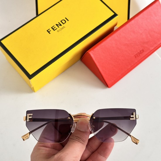 FENDI SUNGLASSES